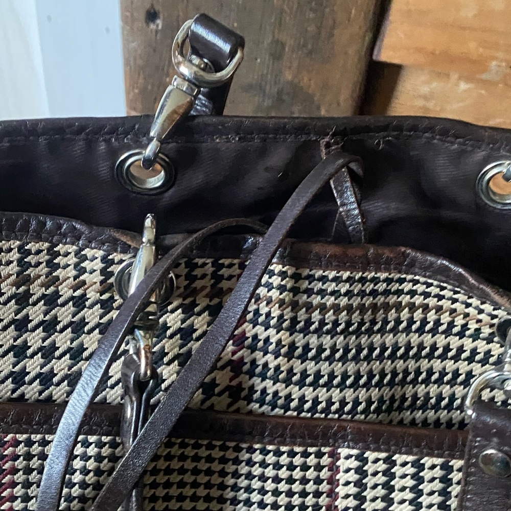 Ralph Lauren Houndstooth Shoulder Bag - Picture 10 of 14